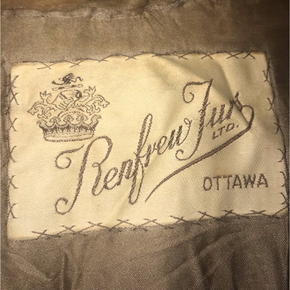 Renfrew Old fur coat.Made in Ottawa Ontario made of Canadian majestic mink - Picture 2 of 8